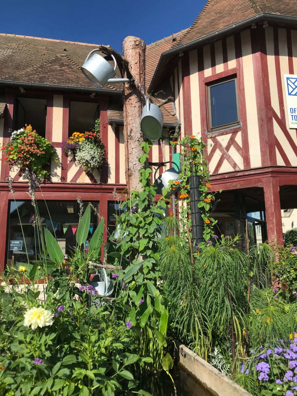 在住者が教える パリから日帰りで観光できるおすすめスポット5選 Stayway