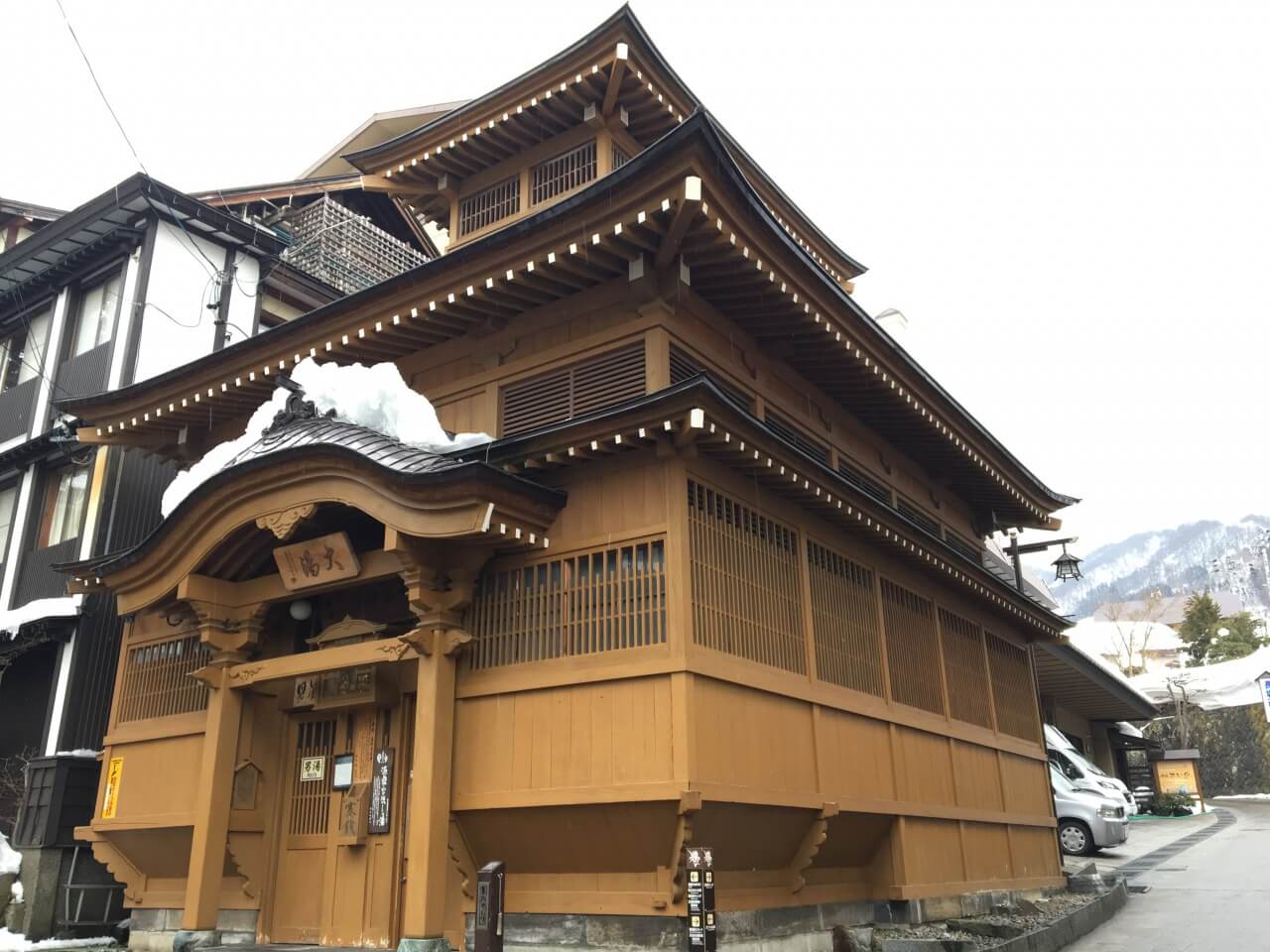 在住者おすすめ 長野県で1番人気の野沢温泉を巡るモデルコース1泊2日 冬編 Stayway